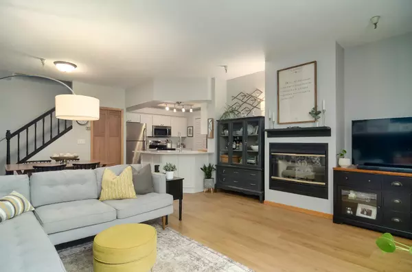 Eden Prairie, MN 55347,18113 Settlers WAY