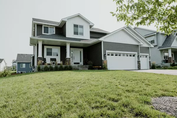 Lino Lakes, MN 55038,2044 Red Oak LN