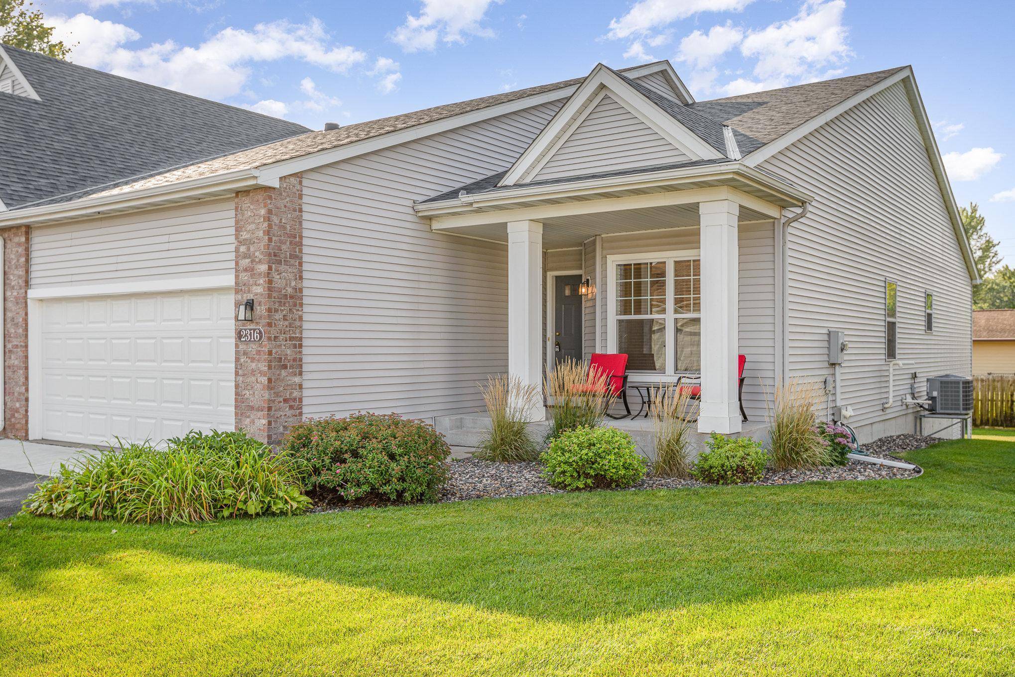 Rosemount, MN 55068,2316 Beech ST W