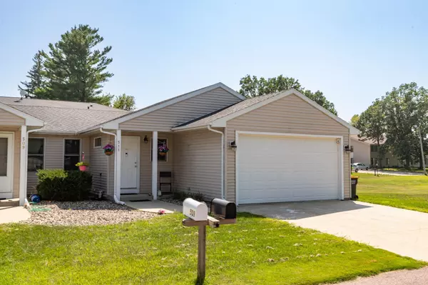 511 Clyde ST, West Concord, MN 55985