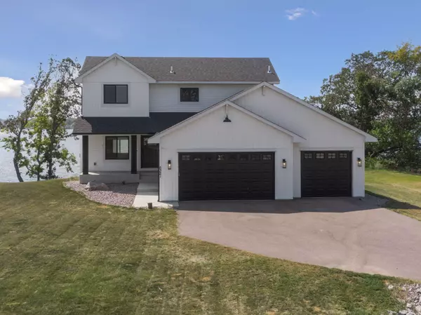 5321 Imhoff AVE SW, Howard Lake, MN 55349