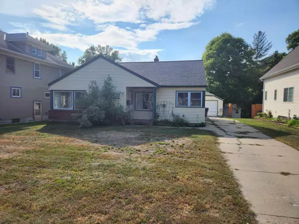 605 N Broadway, Fergus Falls, MN 56537