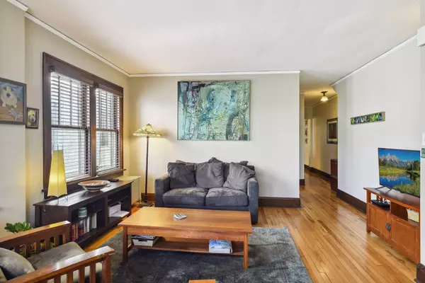 Minneapolis, MN 55408,3511 Grand AVE S #2