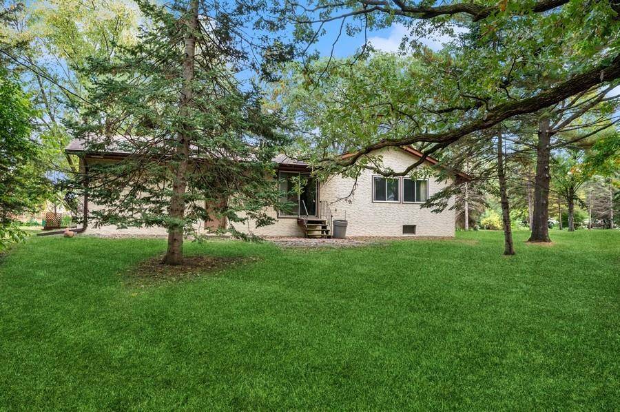 Mounds View, MN 55112,8454 Greenwood DR