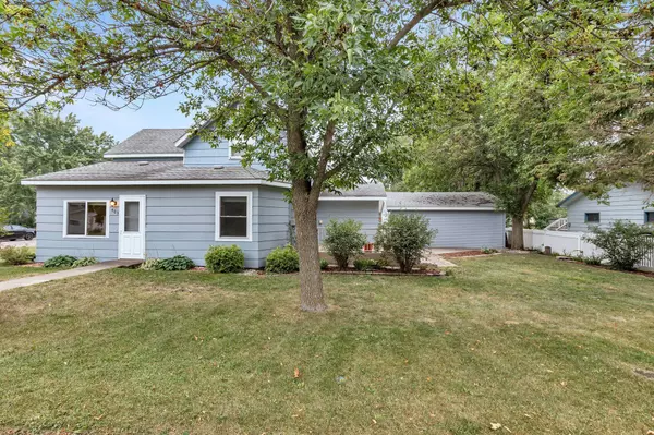 Paynesville, MN 56362,403 Wendell ST