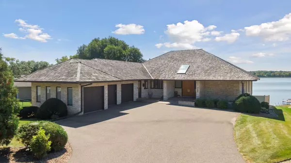 11635 Bass Lake RD,  Plymouth,  MN 55442