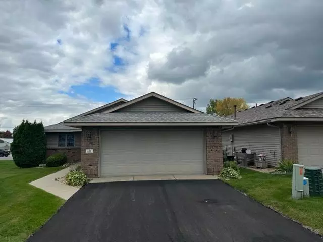 827 Village AVE, Sartell, MN 56377