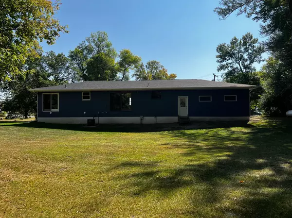 Bellingham, MN 56212,405 1st ST