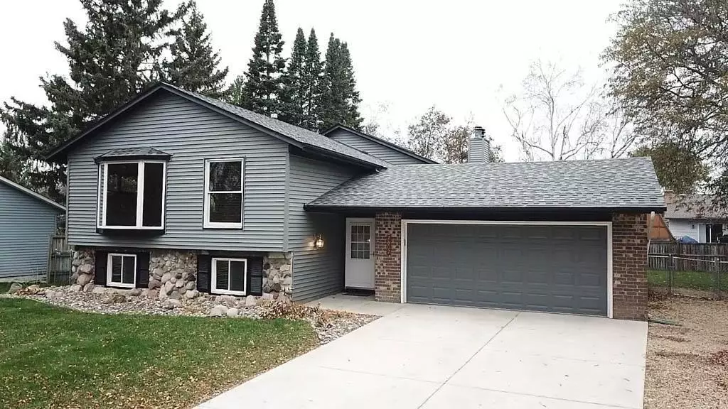 Cottage Grove, MN 55016,7607 Irvin Avenue CT S