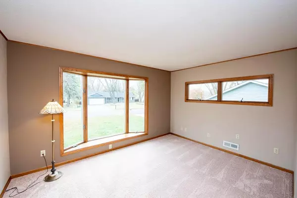 Cottage Grove, MN 55016,7607 Irvin Avenue CT S