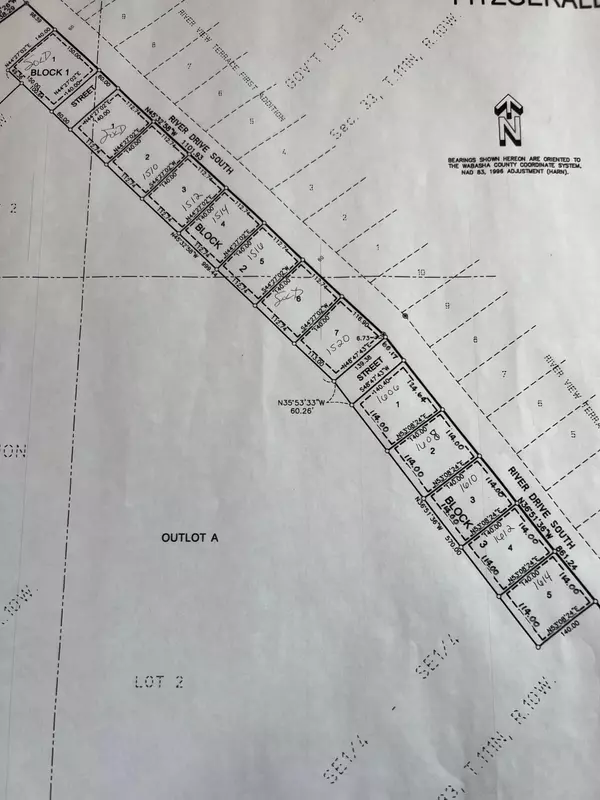 Wabasha, MN 55981,1612 River DR S