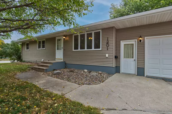 Marshall, MN 56258,1201 Cheryl AVE