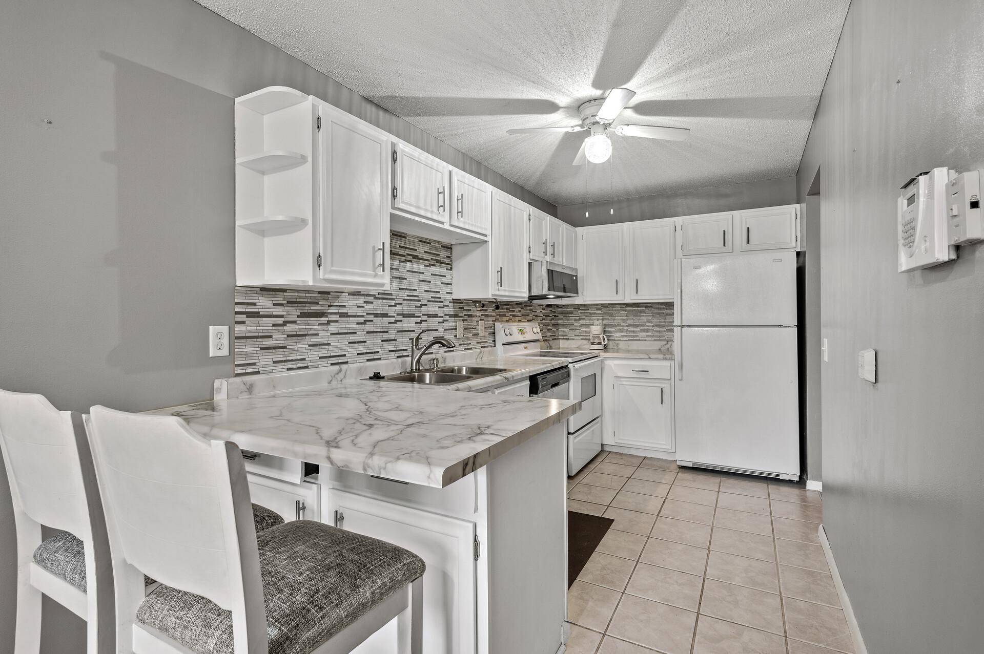 Burnsville, MN 55337,1004 E 145th ST