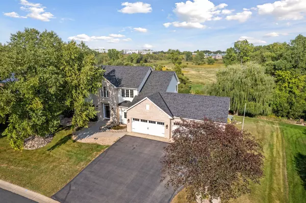 Chanhassen, MN 55317,8305 Stone Creek DR