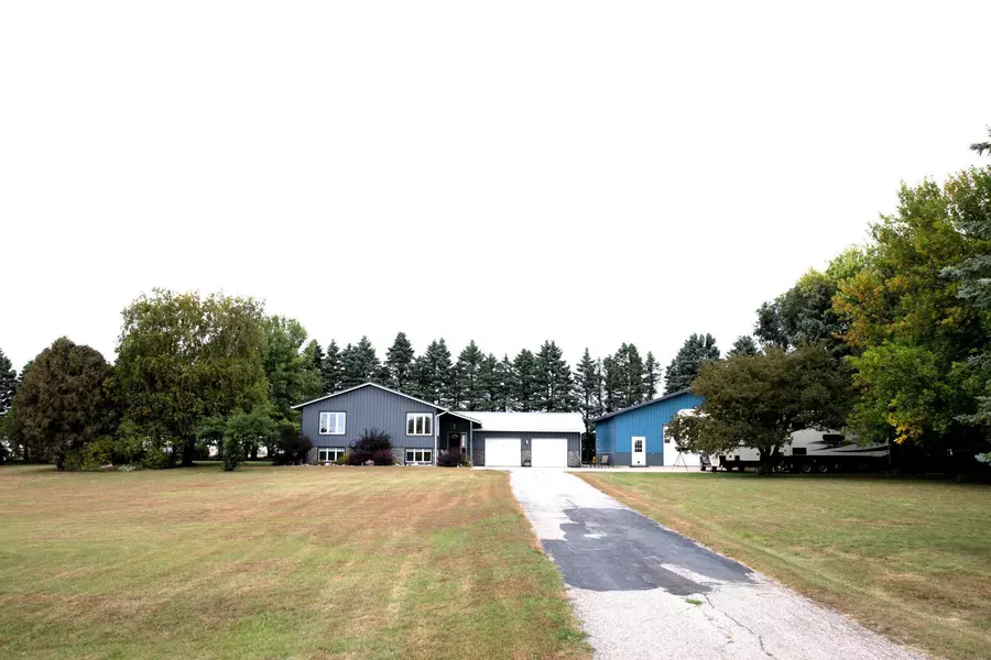 1606 State Highway 113, Lake Grove Twp, MN 56589