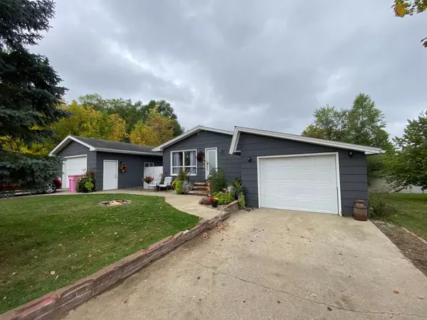 Menahga, MN 56464,17 2nd ST NW