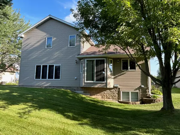 Cold Spring, MN 56320,405 12th ST N