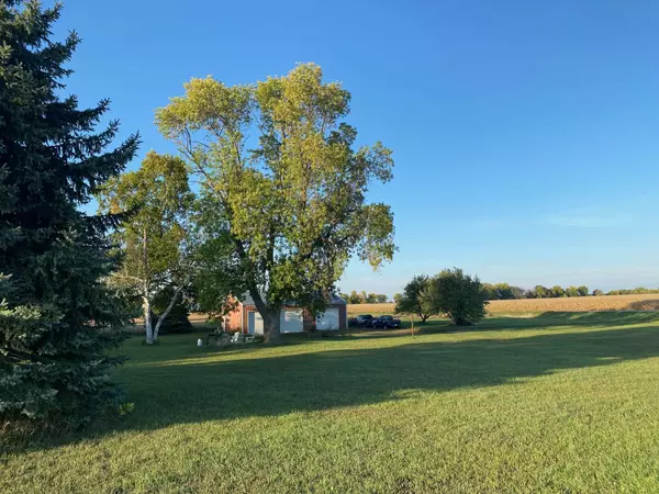 Glencoe, MN 55336,9586 120th ST