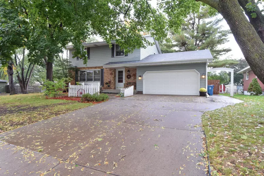 7500 Tempo TER NE, Fridley, MN 55432