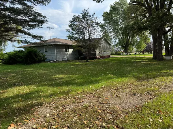 Albert Lea, MN 56007,20537 720th AVE