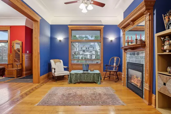 Minneapolis, MN 55407,3744 Park AVE