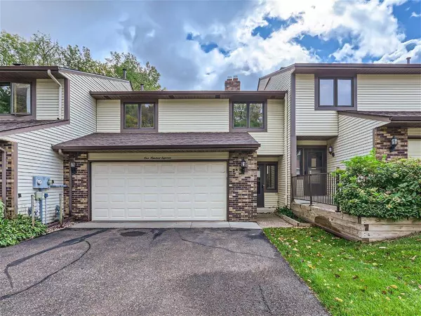 118 Emerson AVE W, West Saint Paul, MN 55118