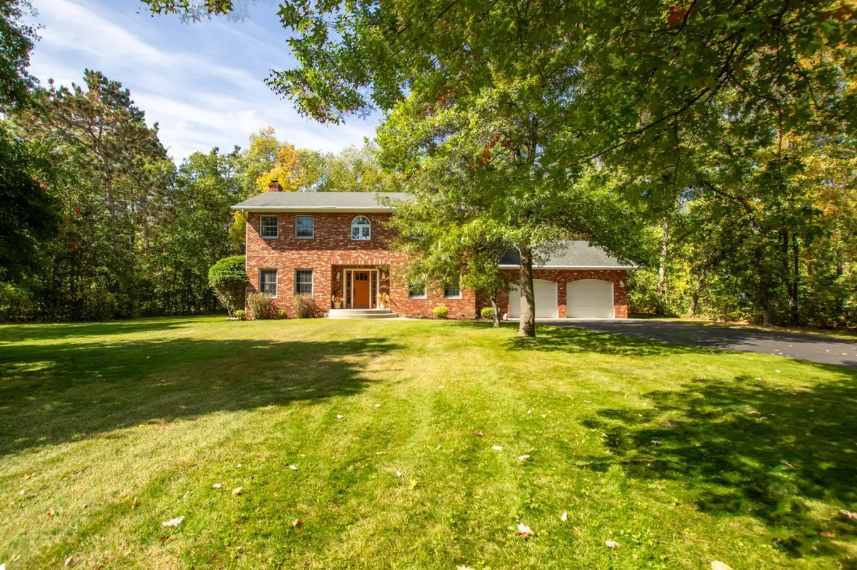 Bemidji, MN 56601,3117 Birchmont DR NE