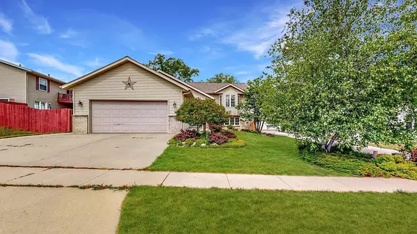 4837 Opal LN NW, Rochester, MN 55901