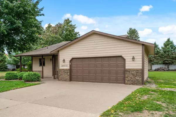 North Branch, MN 55056,38072 Feaski CIR