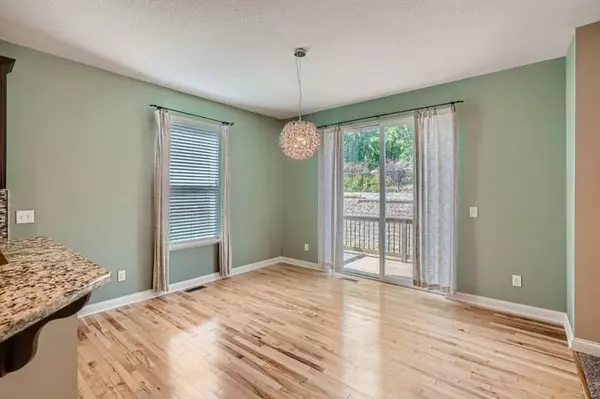 Lakeville, MN 55044,9633 211th ST W