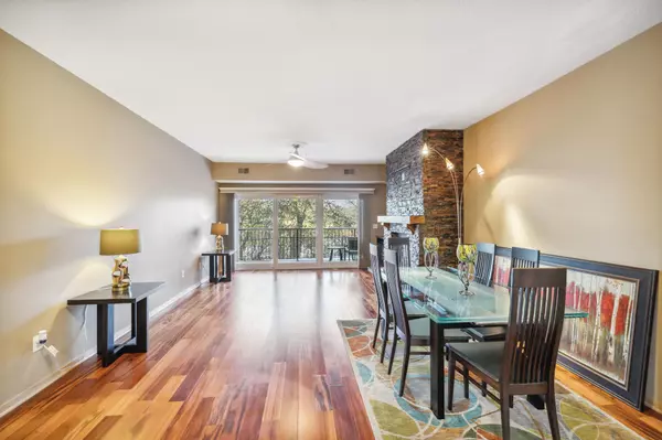 Plymouth, MN 55441,10806 S Shore DR #109