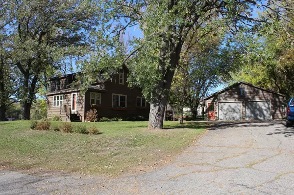 328 Main ST W, Freeport, MN 56331