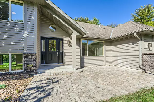 Vadnais Heights, MN 55127,3683 Pineview DR