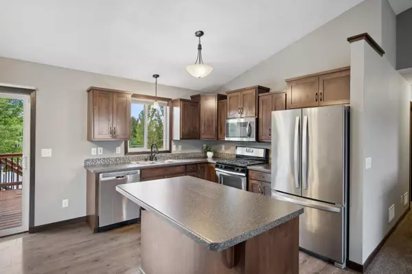 Isanti, MN 55040,1005 Marion ST SE