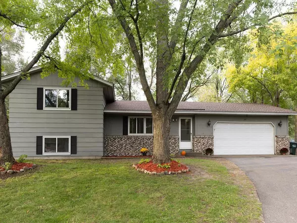 Monticello, MN 55362,114 Kampa CIR