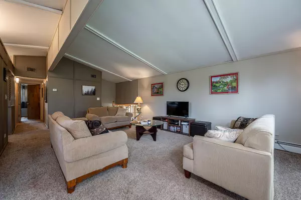 Grand Rapids, MN 55744,1 SW 30th ST