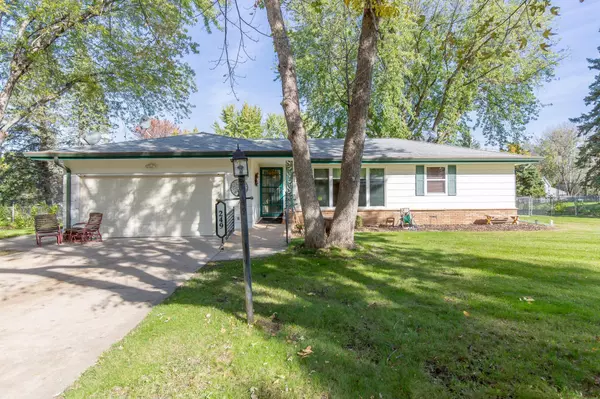 249 Mound ST, Shakopee, MN 55379