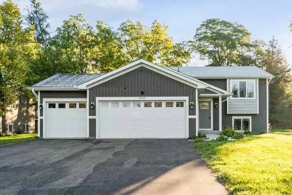 Blaine, MN 55449,8543 Baltimore ST NE