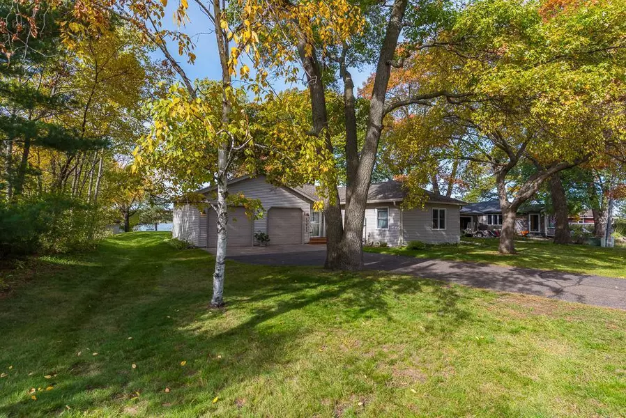 13413 Maplewood DR, Baxter, MN 56425