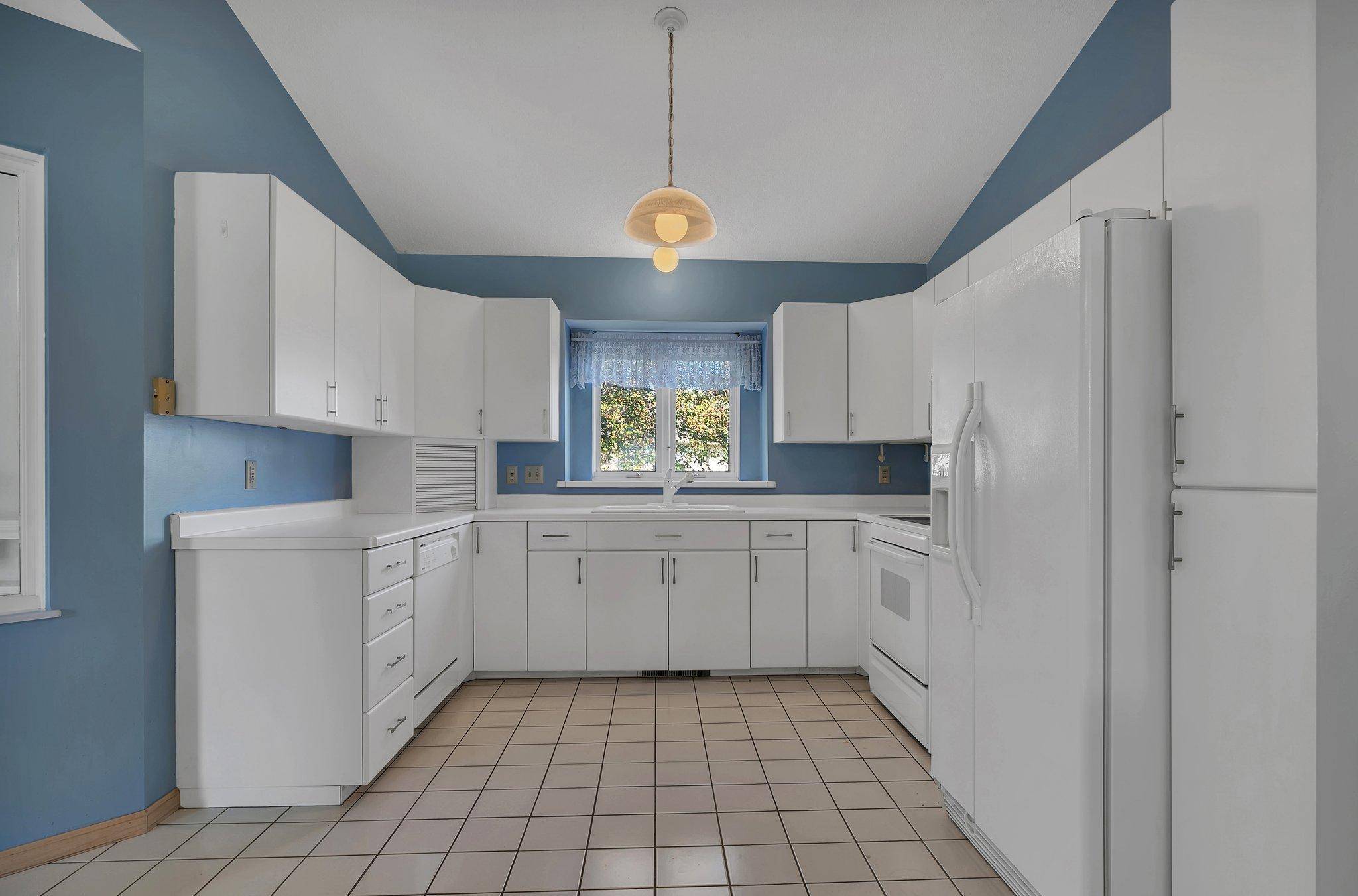 Saint Cloud, MN 56301,2416 Goettens WAY