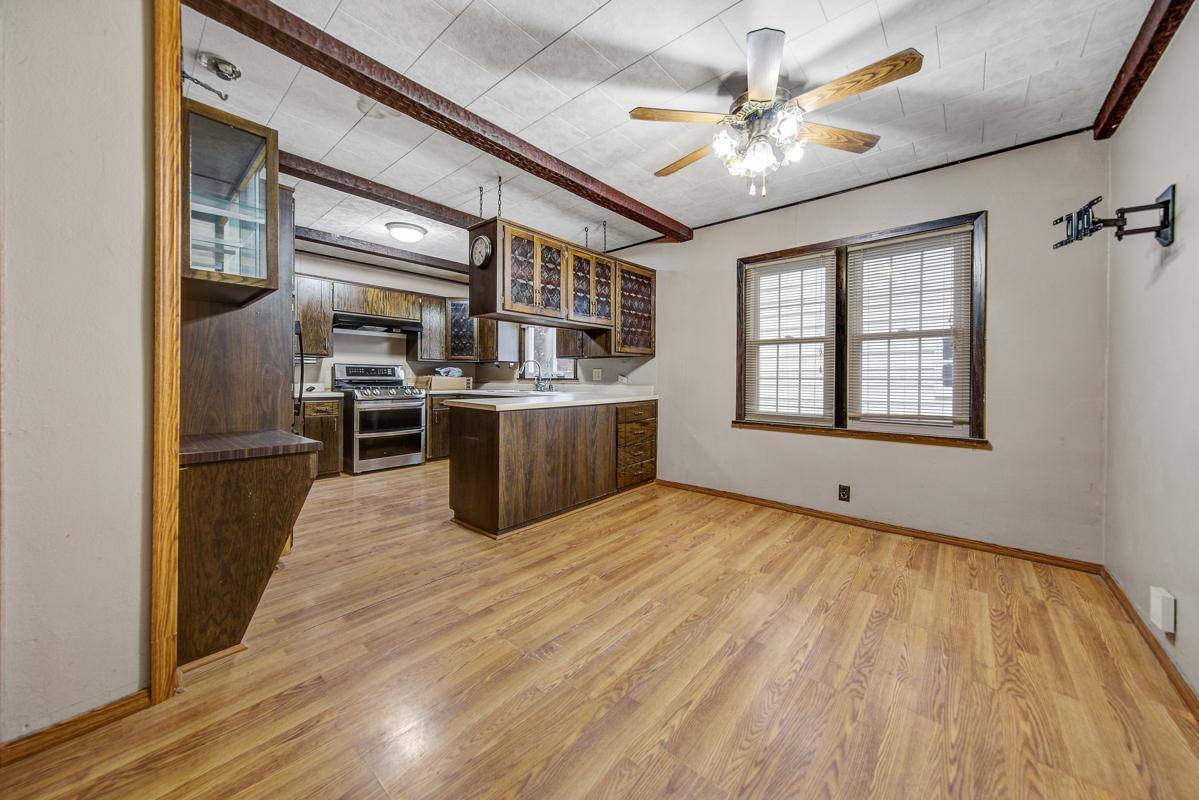 Jackson, MN 56143,1128 Grant ST