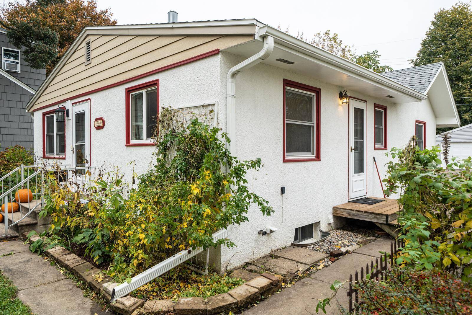 Saint Paul, MN 55108,1400 Simpson ST