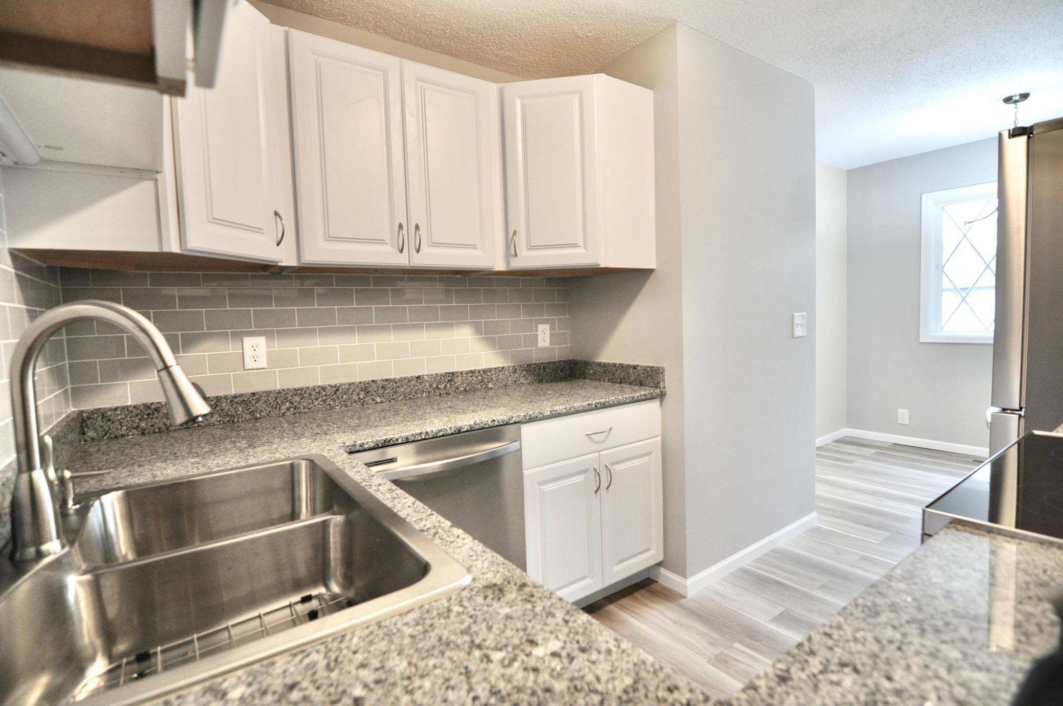Saint Paul, MN 55107,403 Robert ST S