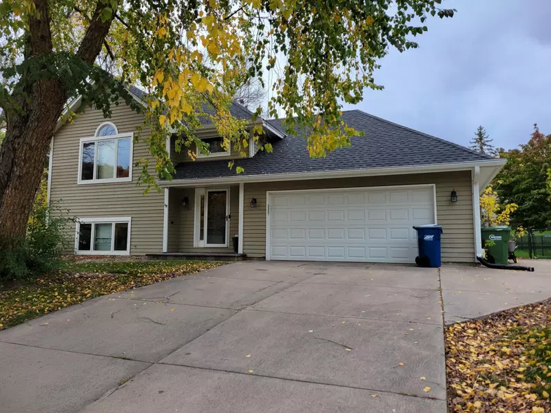 15302 67th AVE N, Maple Grove, MN 55311