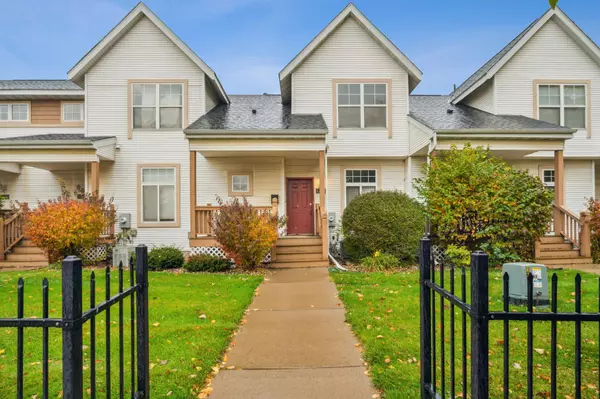 Saint Paul, MN 55106,1209 Clarence ST
