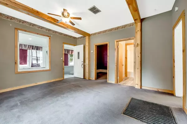 Pine City, MN 55063,120 SW 9th ST SW