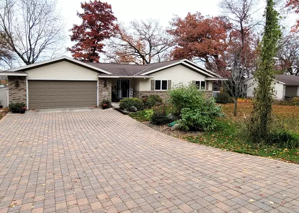 25484 Lake RD, Rockville, MN 56301