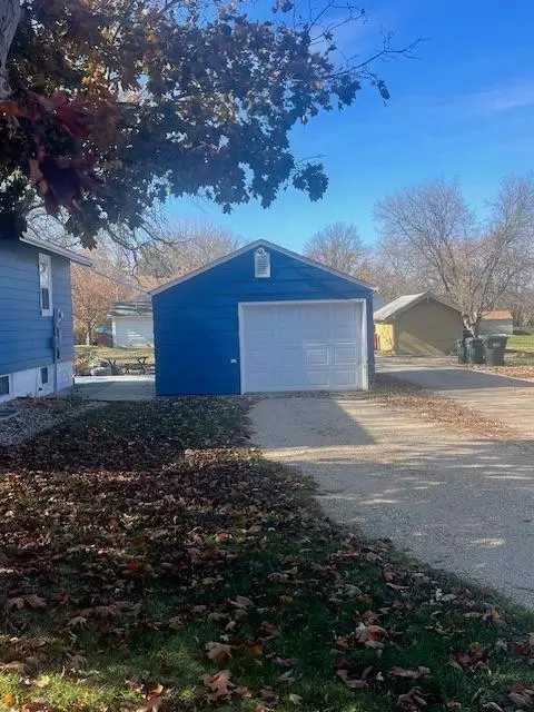 Alexandria, MN 56308,616 Lake ST