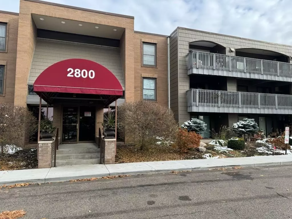 Roseville, MN 55113,2800 Hamline AVE N #337