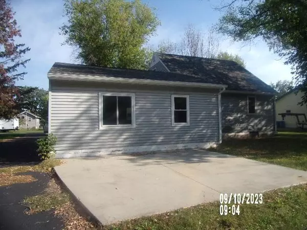 Sebeka, MN 56477,109 Riverside DR